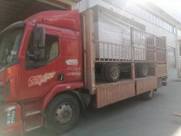 新疆客戶移動(dòng)電站發(fā)貨